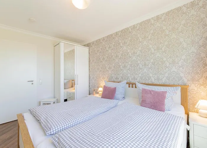 Appartement Strandduene 10 *